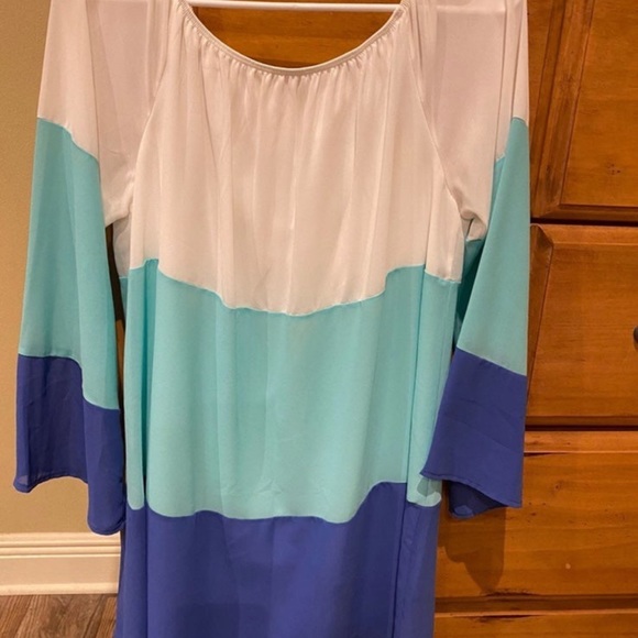 Color block Dress - Picture 2 of 2